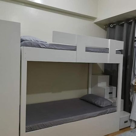 Budget Accommodation Holland Park Condominium Southwoods Binan Laguna Jalang Екстер'єр фото